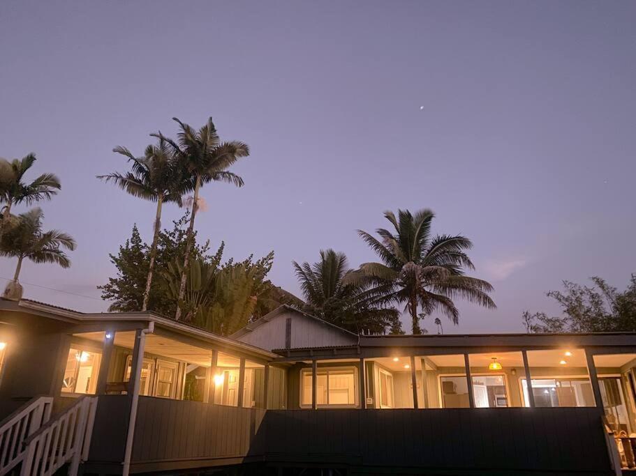 Keaau Monstera Bungalow, Spacious, King Bed, Big Kitchen מראה חיצוני תמונה